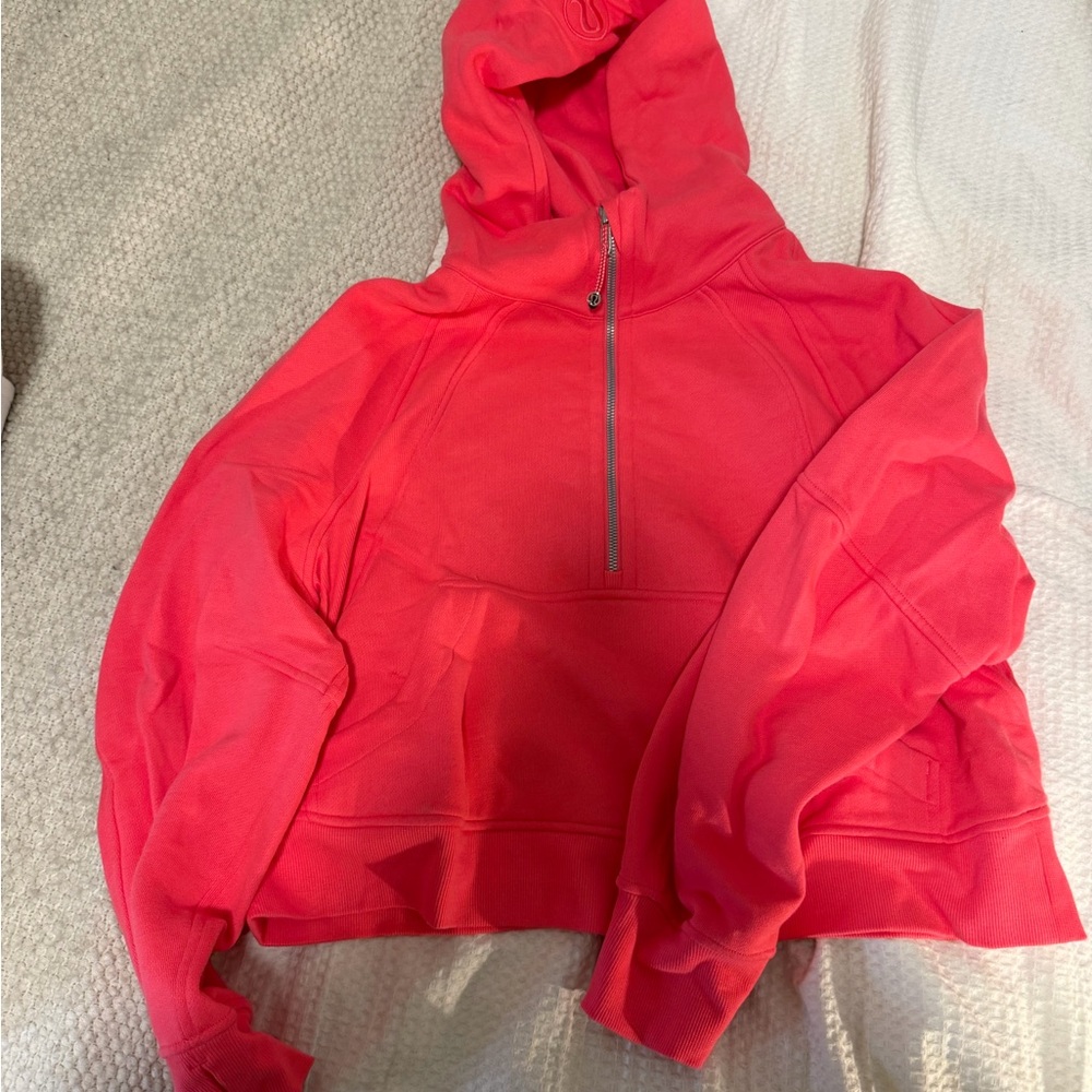 Lululemon Scuba half zip crop